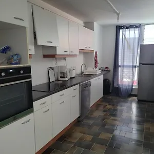 Le 9eme Etage Du Bonheur , Pointe-a-Pitre (Grande-Terre) Guadeloupe