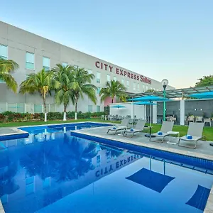 **** Apart-hotel Express By Marriott México
